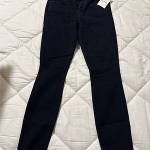 NWT MOTHER Women's Dark Jeans